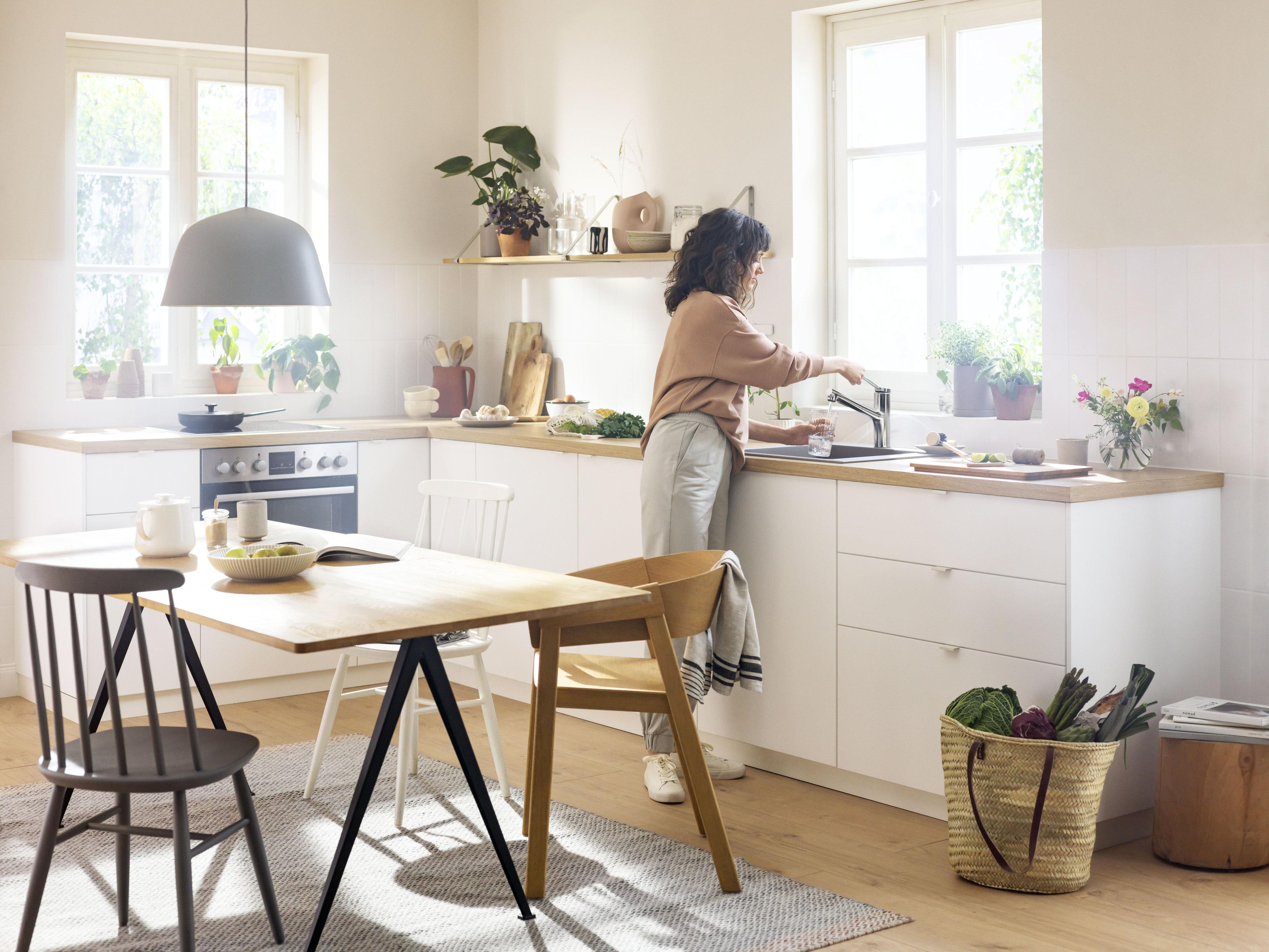 hansgrohe Zesis M33 Frau Küchenspüle